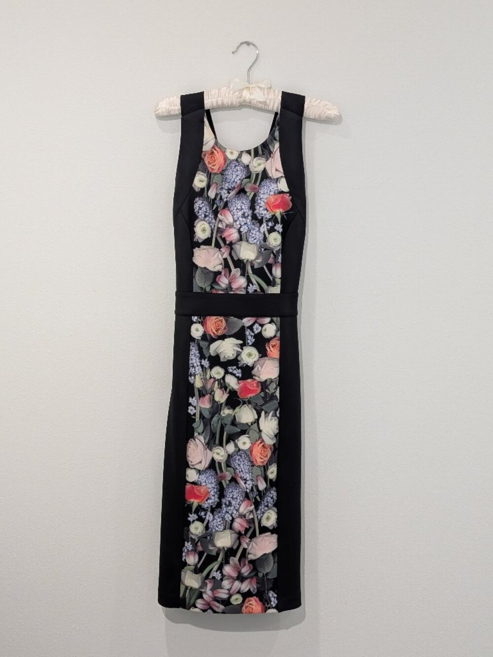 Ted Baker Kensington floral bodycon dress (Ted size 3 = US 8)
